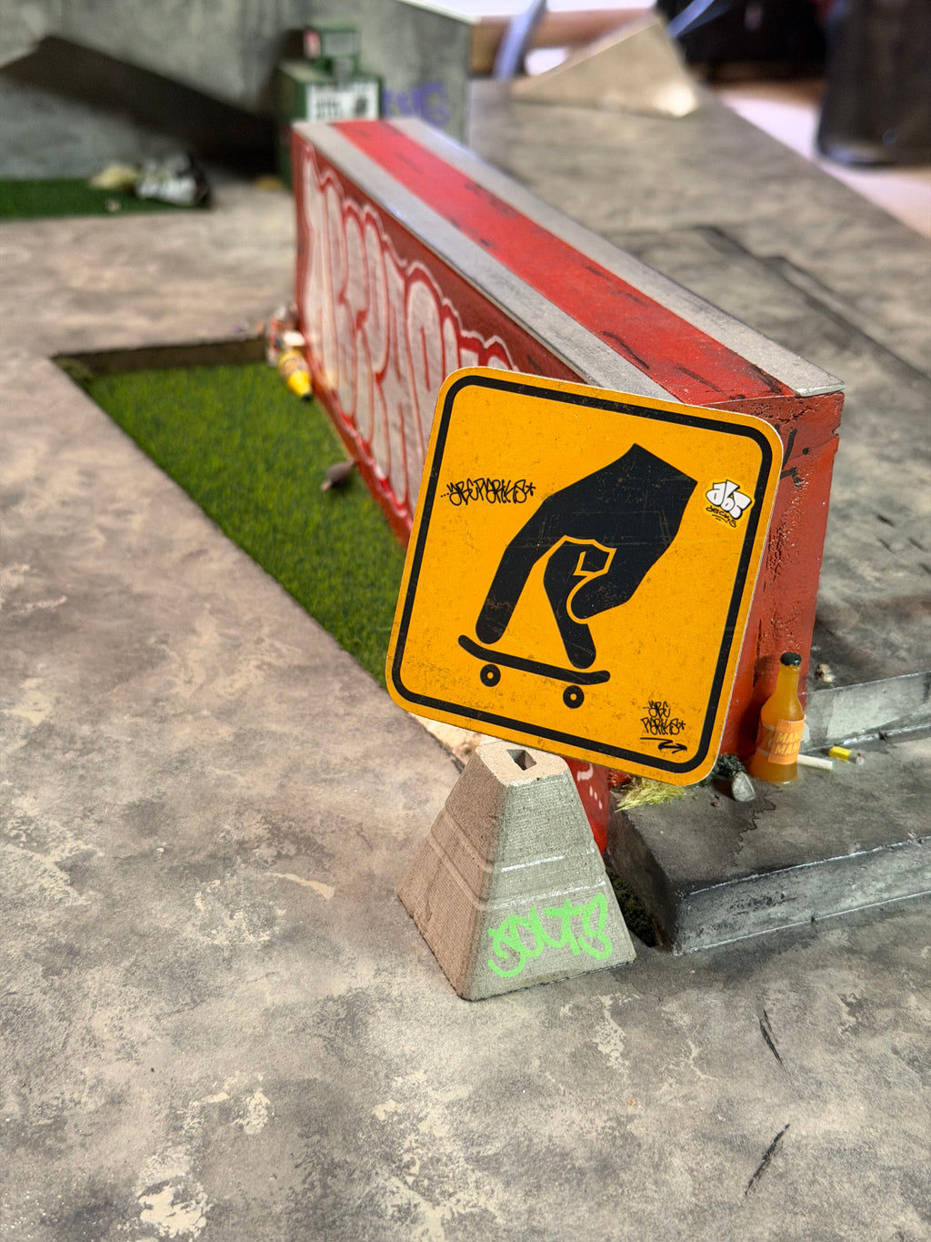 Shred Signs