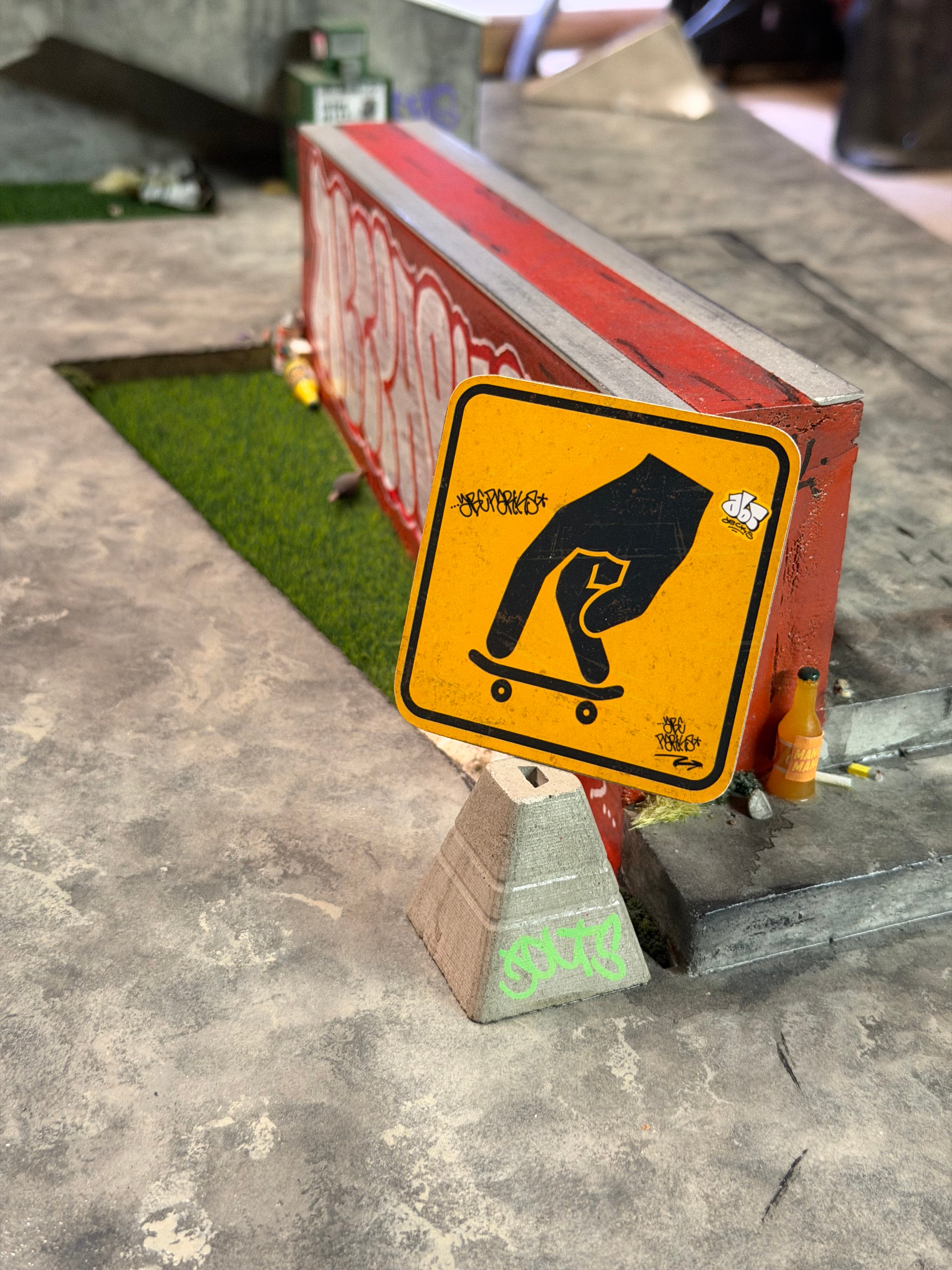 Shred Signs